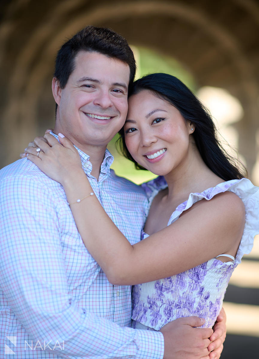 lincoln park engagement photo statue structure