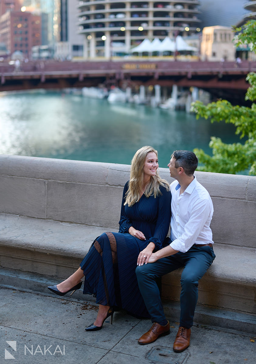 engagement photos chicago riverwalk