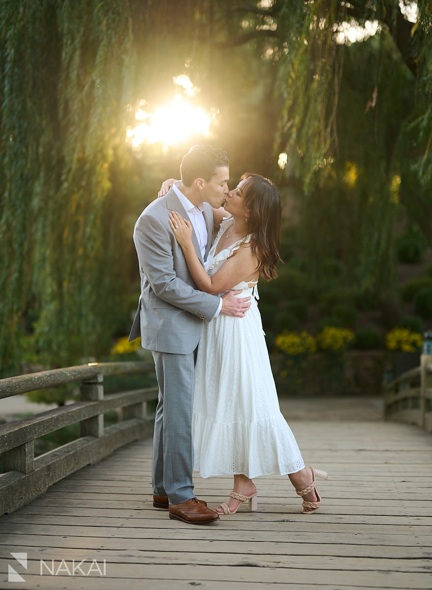 chicago botanic garden engagement photos sunset