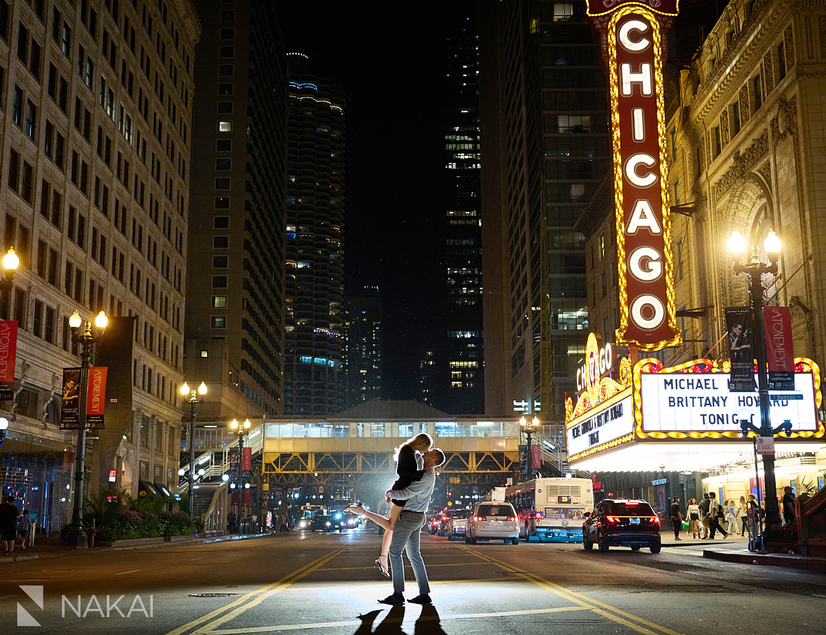 creative chicago engagement photographer night time photos