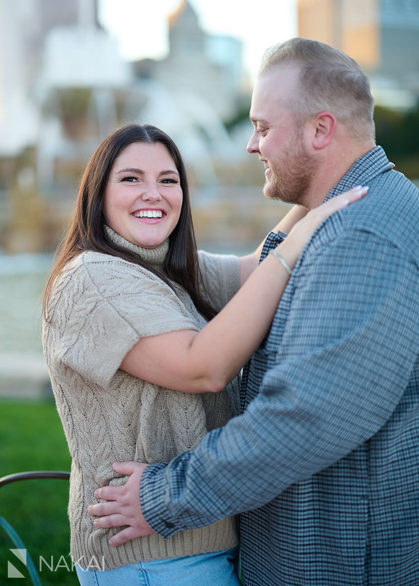 buckingham fountain engagement pictures 