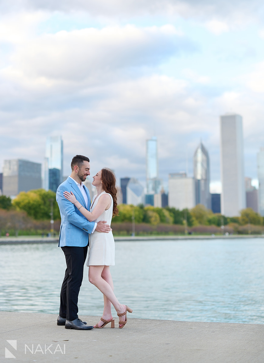 chicago museum campus engagement photos walking by water